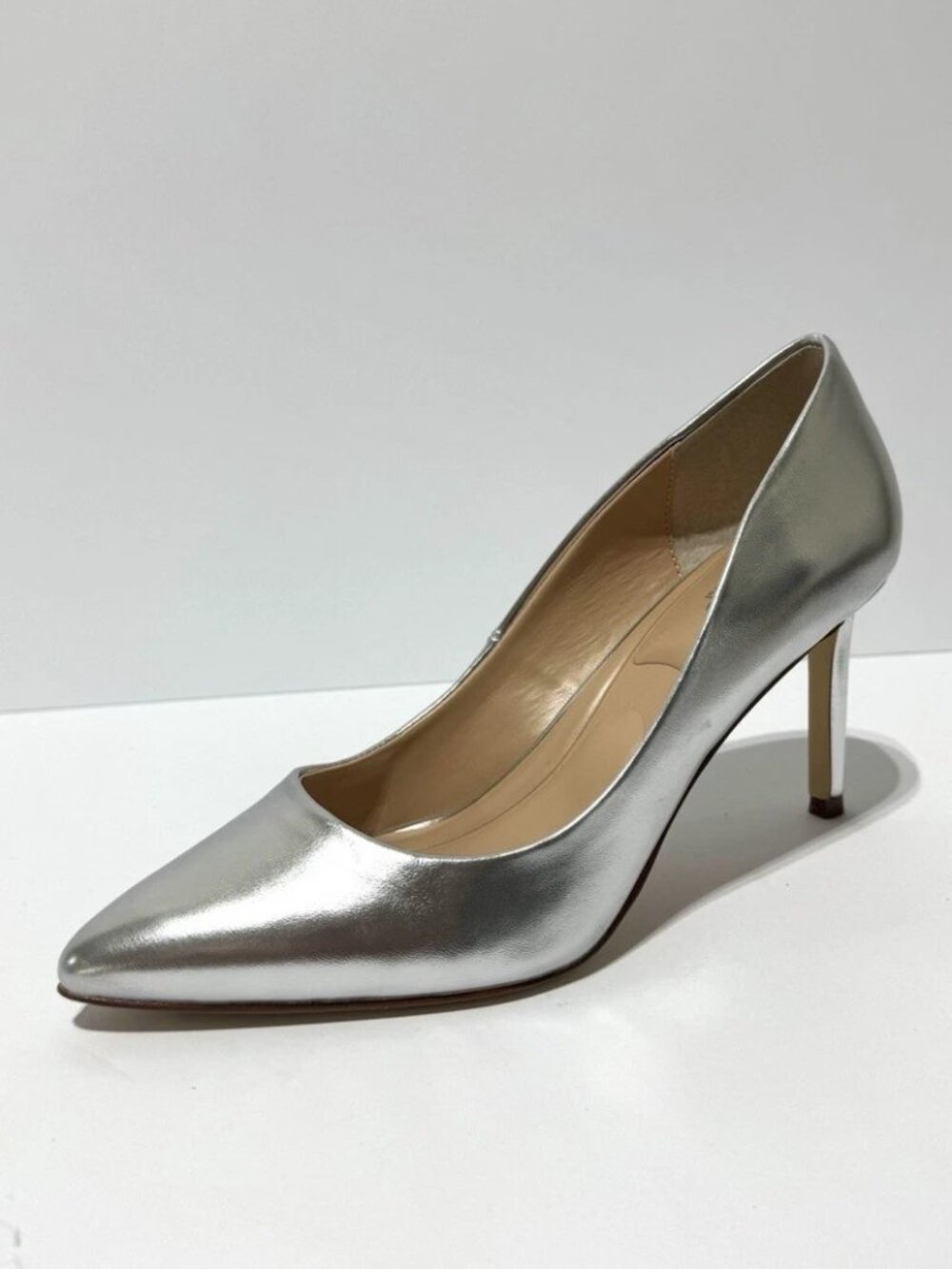 Charles David Womens Sublime Pump Heels Silver Size 7M